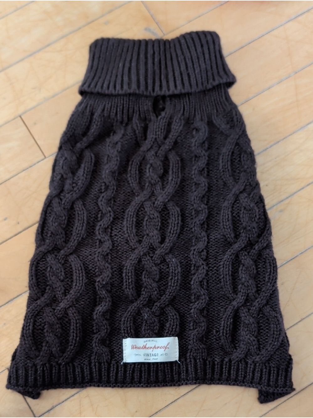 🩵 4/$20 Medium (15lbs) Dog Cable Knit Brown Sweater‎